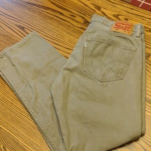 Men's Levi's khakis